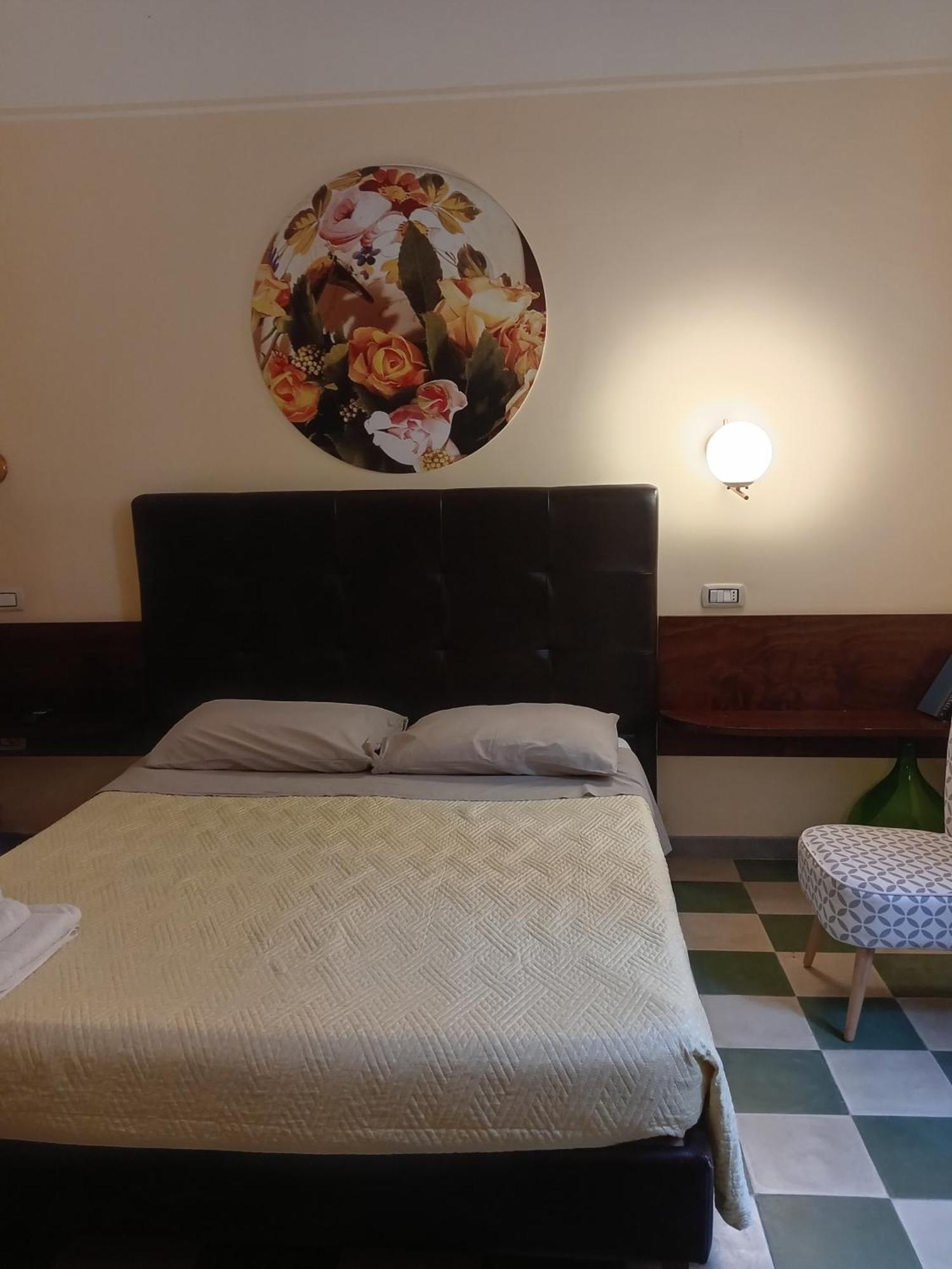 Piazza Verdi Liberty House Lecce Luaran gambar