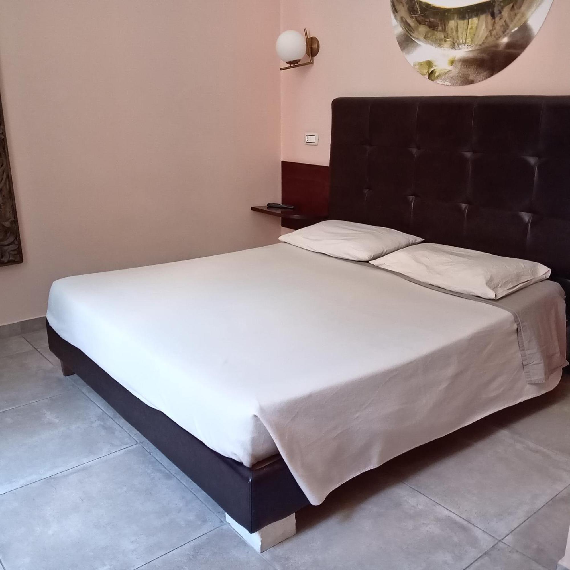 Piazza Verdi Liberty House Lecce Luaran gambar