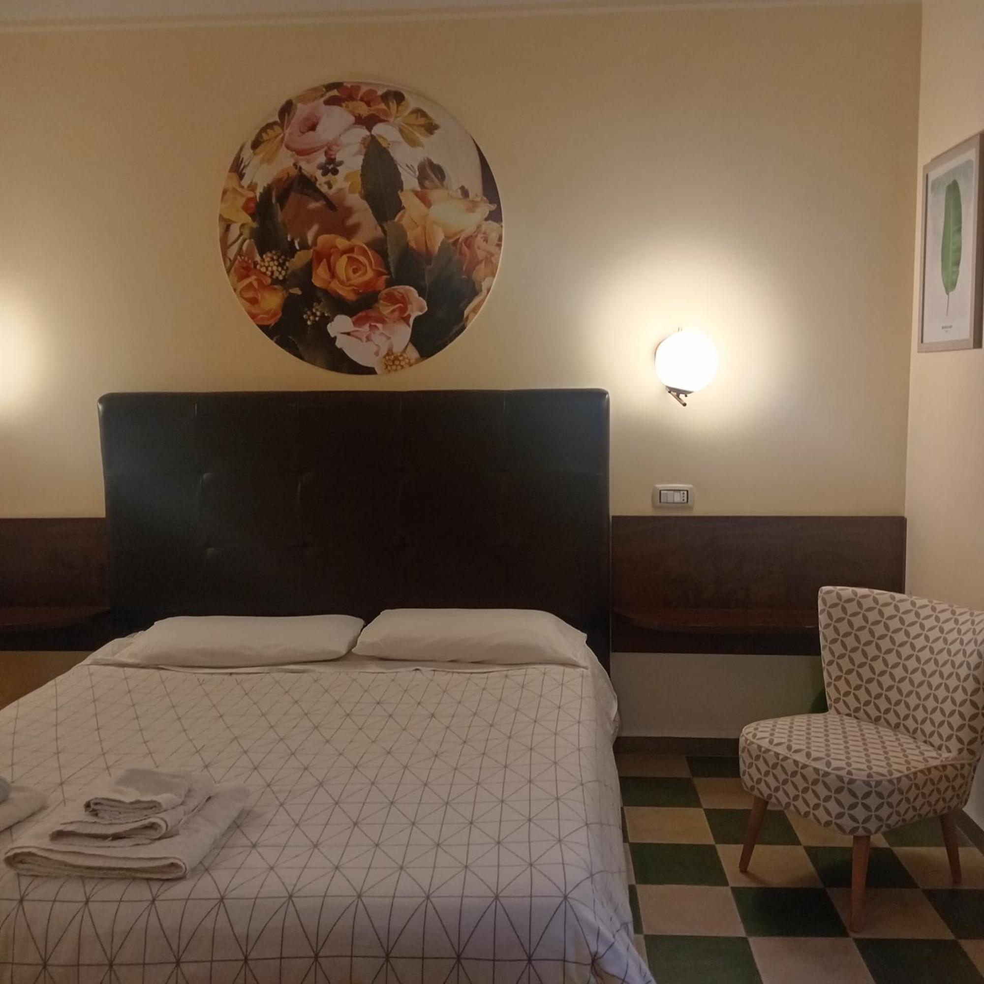 Piazza Verdi Liberty House Lecce Luaran gambar