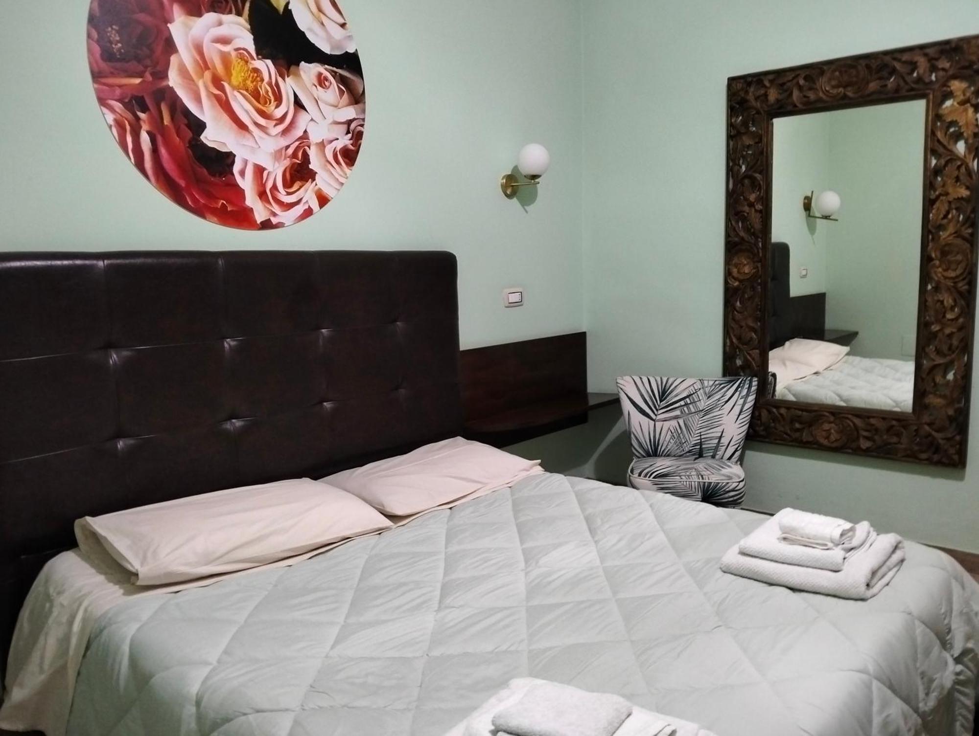 Piazza Verdi Liberty House Lecce Luaran gambar
