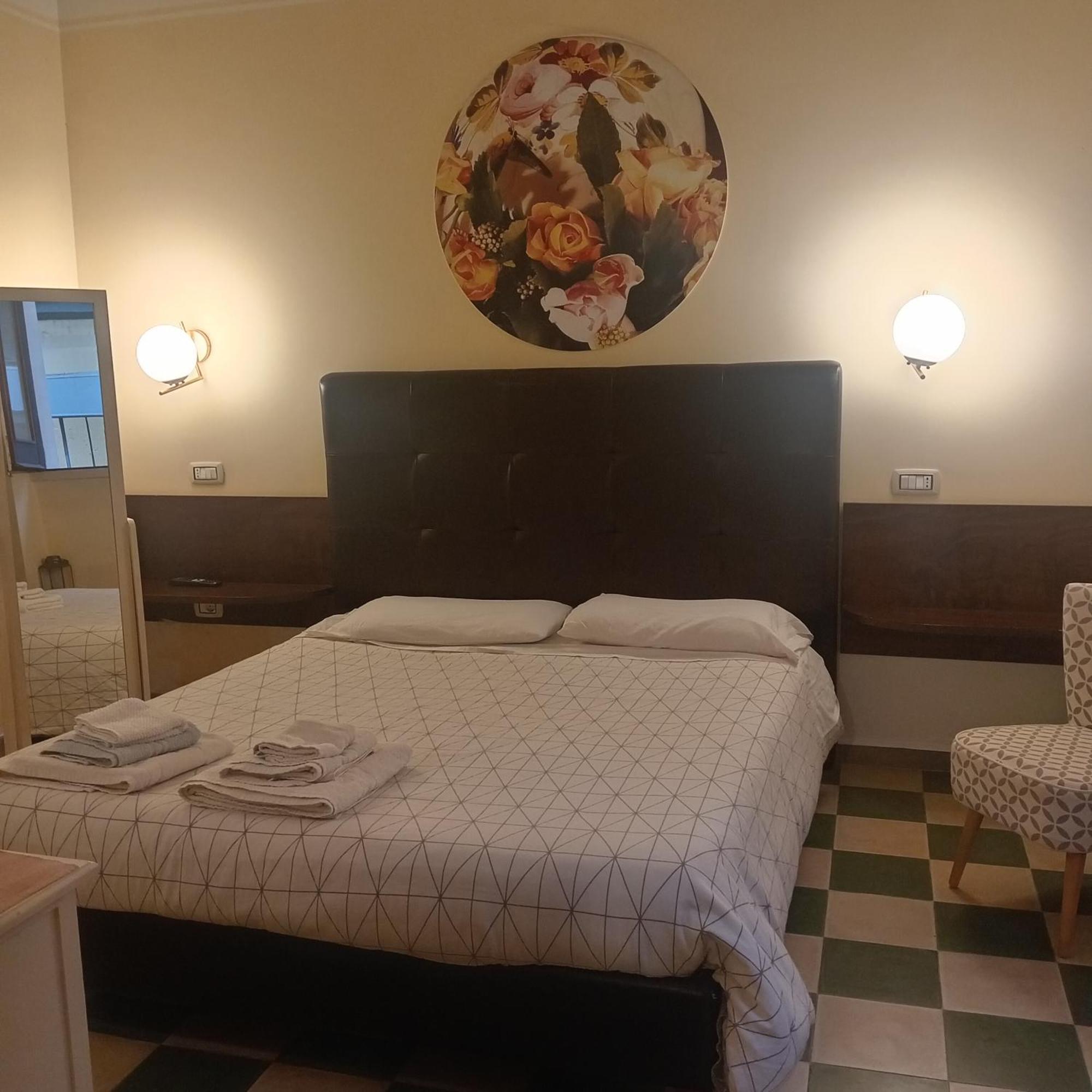 Piazza Verdi Liberty House Lecce Luaran gambar